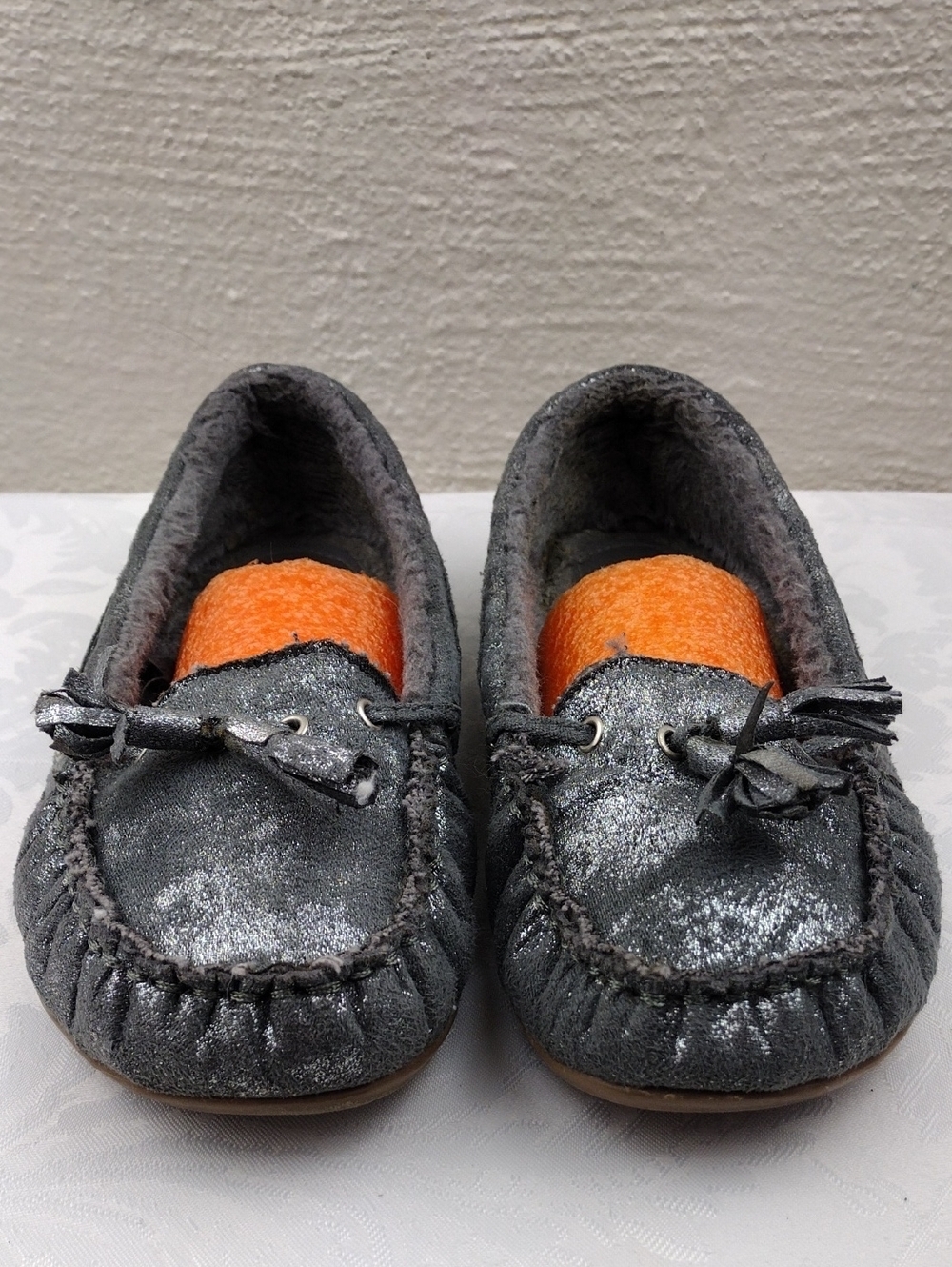 Madden Girl Literal Grey Metallic Fabric Tassel Upper Round Toe Moccasin Shoe - Picture 2 of 16